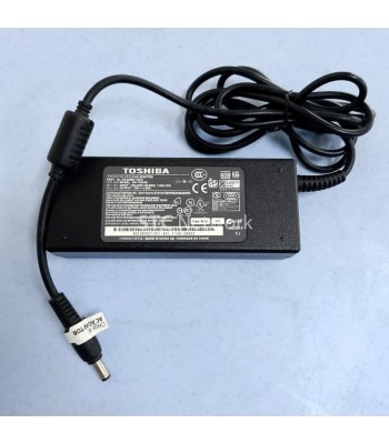 Toshiba 19V 3.95A Φ 5.5*2.5 mm